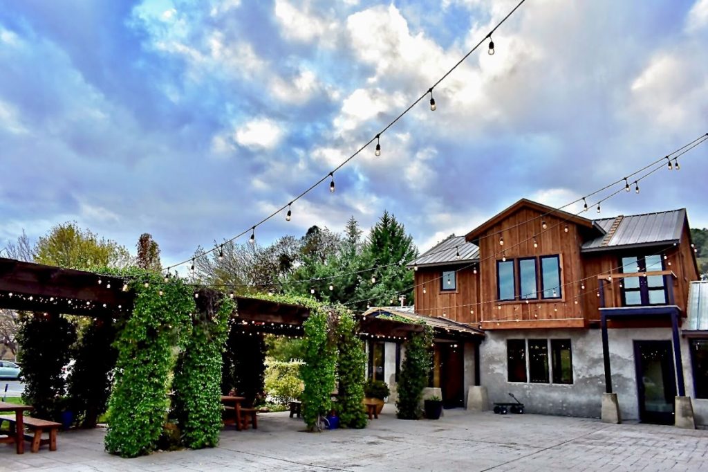Chatom Winery, School Street Winery