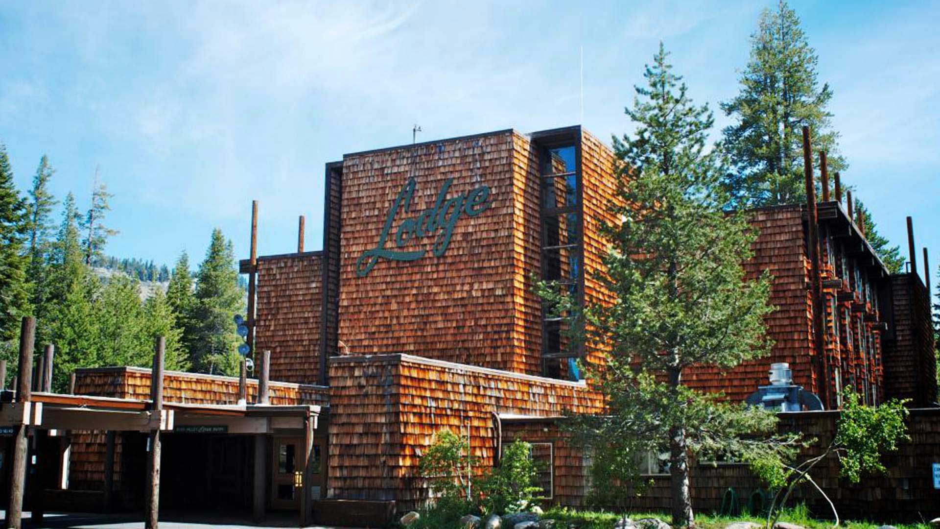 Bear Valley Lodge the ideal place to stay in Bear Valley 