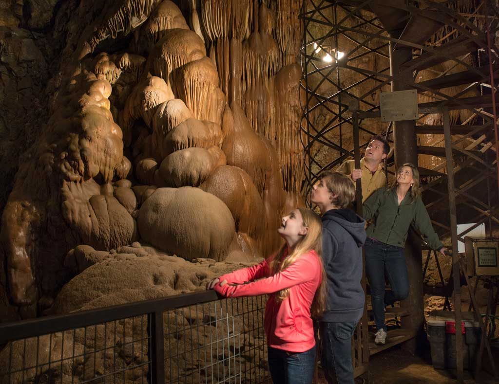 Moaning Cavern Adventure Park