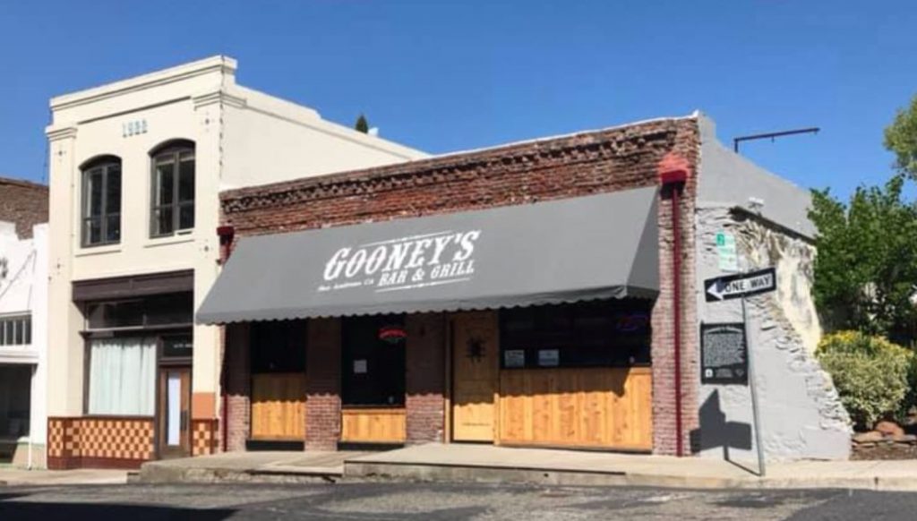 Gooney's Bar and Grill, Gooneys, Gooney's, Historic San Andreas, San Andreas, San Andreas Restaurant, Bar, Beer, Craft Beer