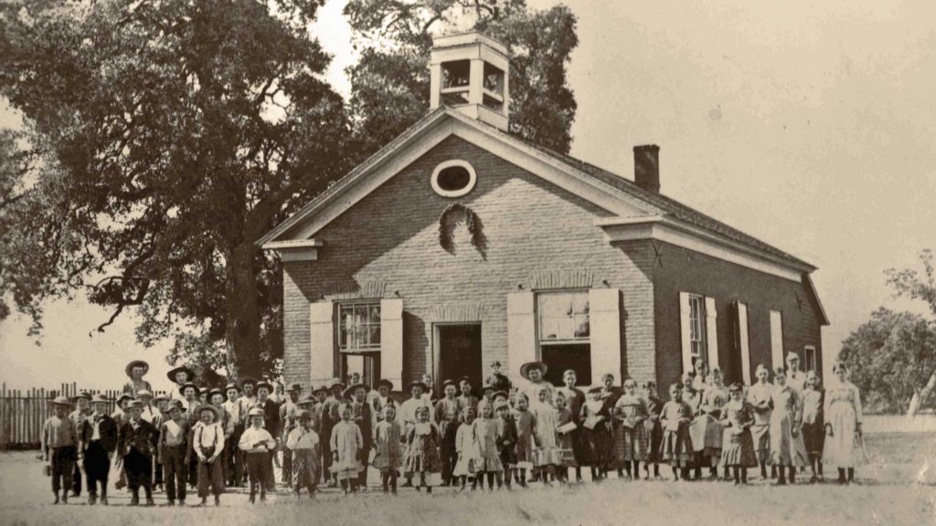 Calaveras history: Altaville Schoolhouse