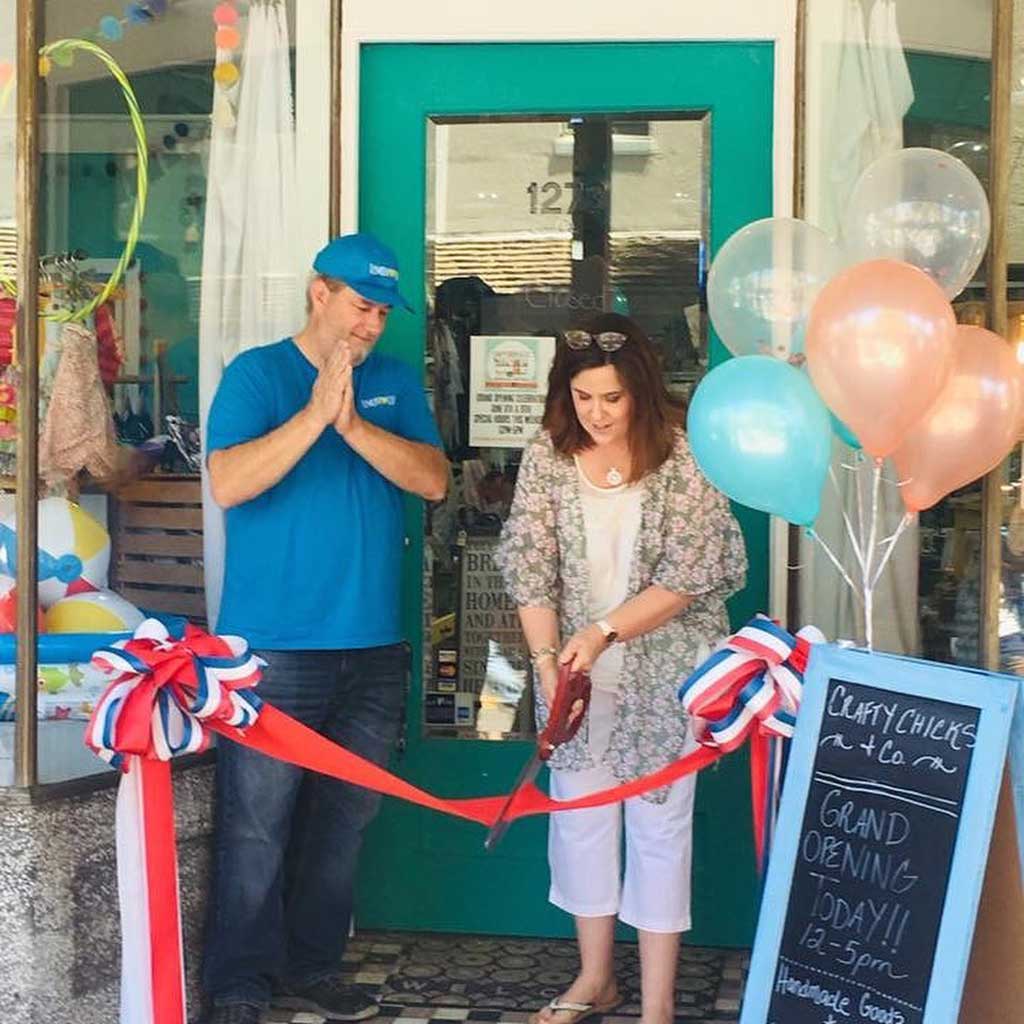 Crafty Chicks & Co., Crafty Chicks and Co., Angels Camp, Shop Local, Gift Shop, Retail, Shopping,