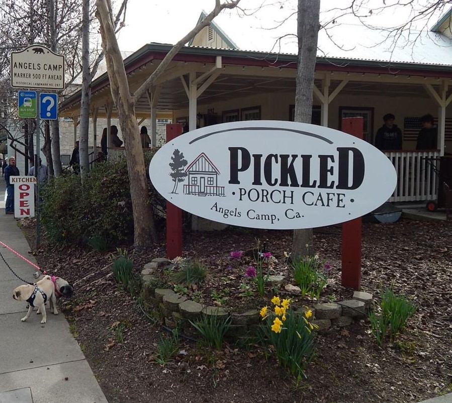 Pickled porch cafe