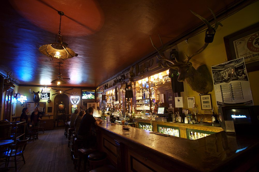 Murphys Historic Hotel Saloon